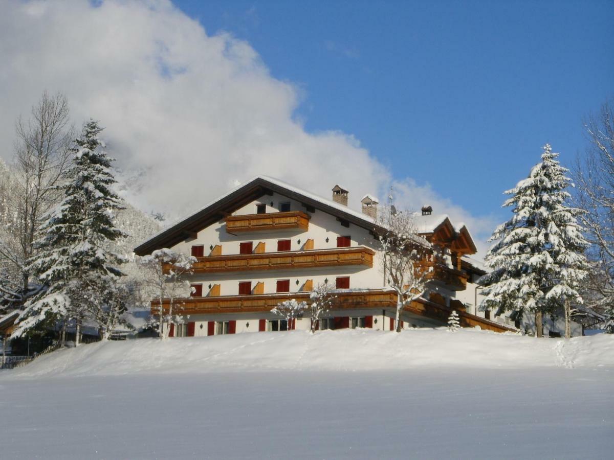 Kuehlerhof Aparthotel อันแตร์แซลวา ดิ เมซโซ ภายนอก รูปภาพ